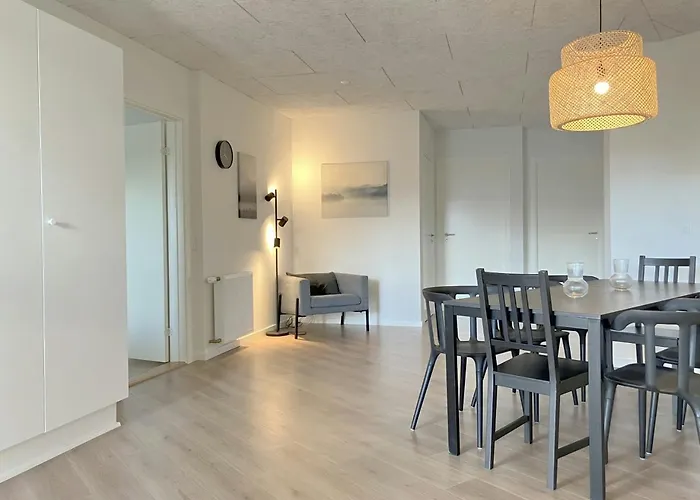 And Spacious For 10 Appartement *