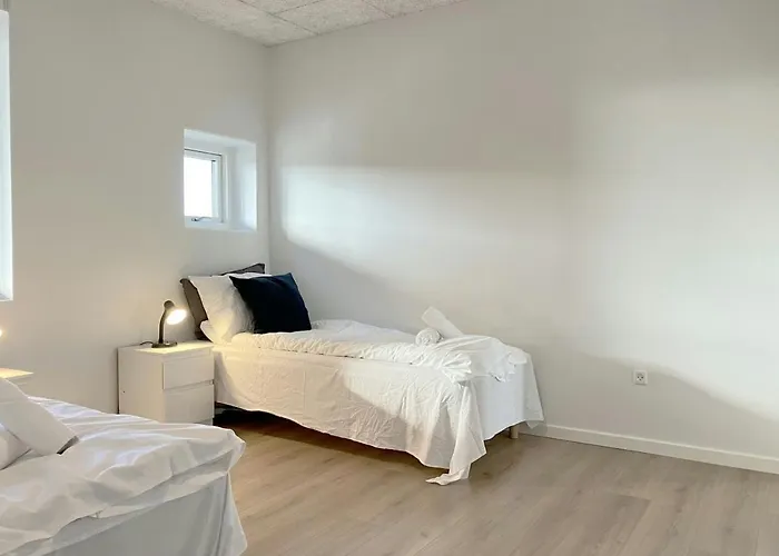 And Spacious For 10 Appartement